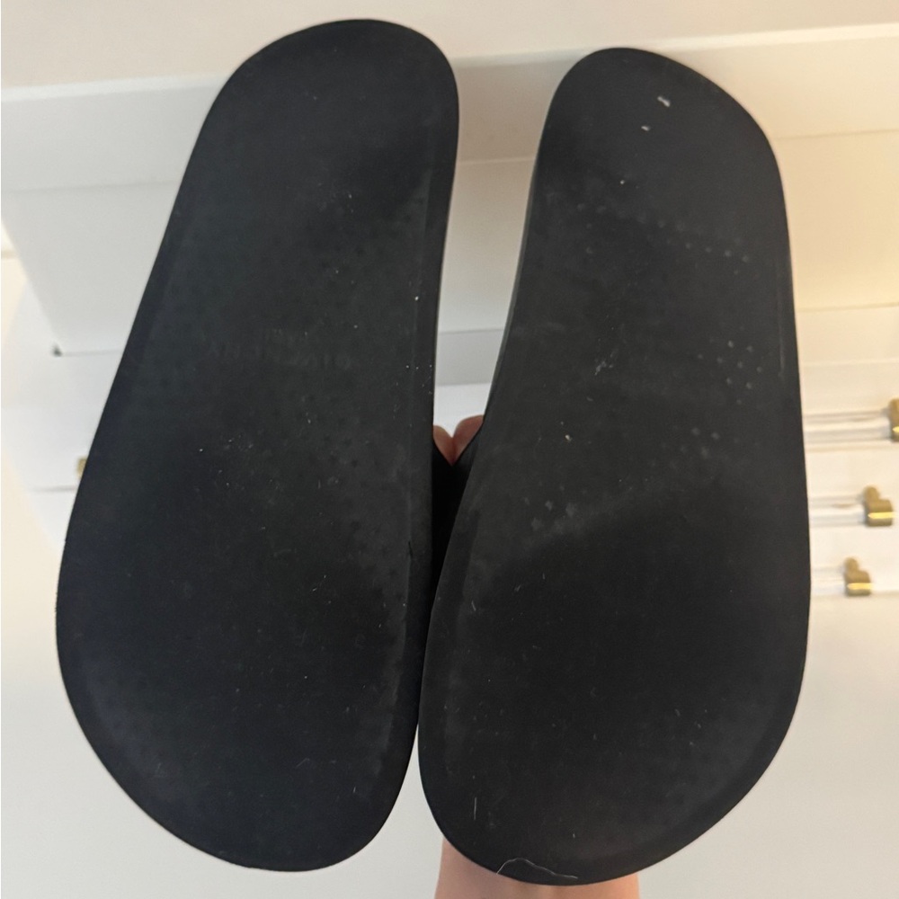 Givenchy slides - Picture 6 of 6